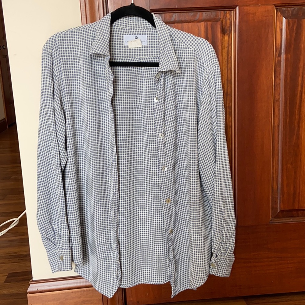 Saks 5th Avenue button down dress shirt